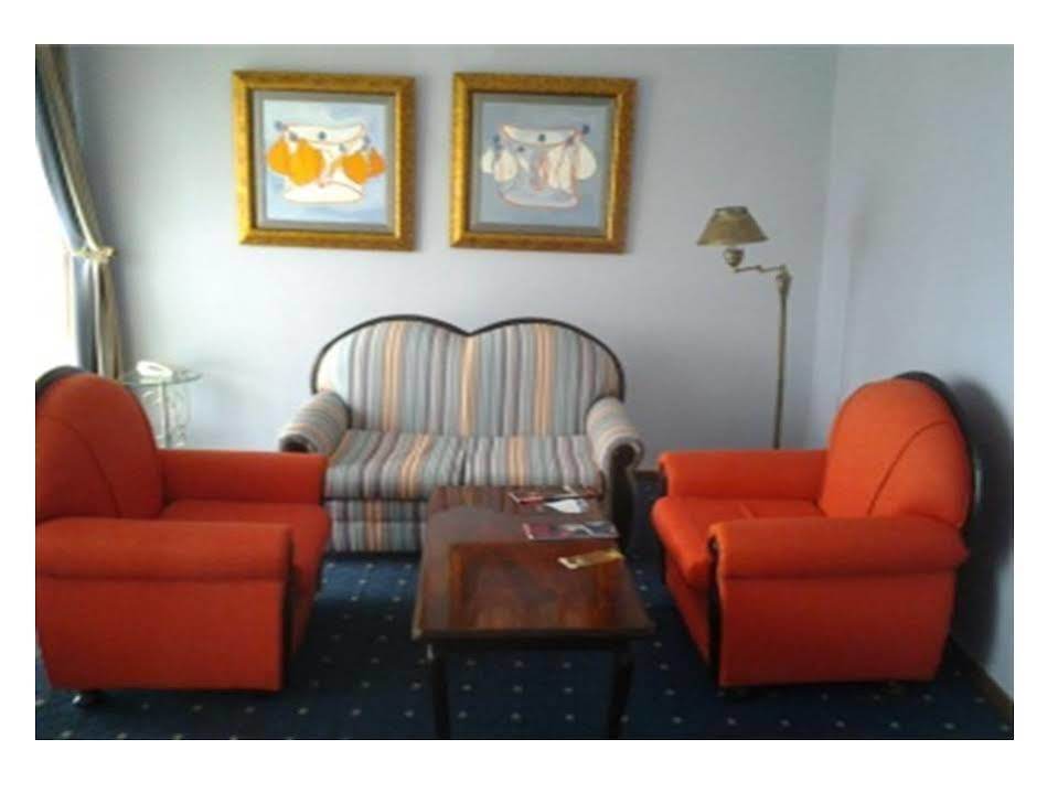 Global Hotel Addis Abeba Buitenkant foto